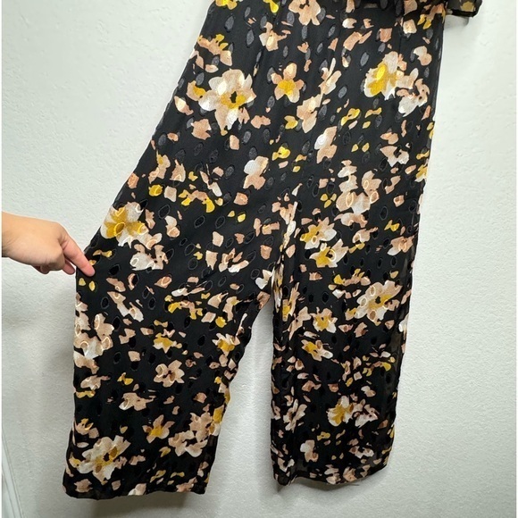 Lulu's‎ Sleeveless Floral Overlay Jumpsuit- Sz S - Picture 7 of 12